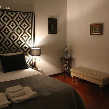 Realpartenope 284 Bed and breakfast 4*