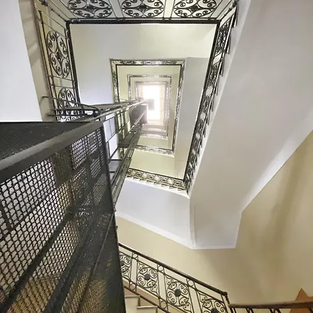 לינה וארוחת בוקר Realpartenope 284 נאפולי