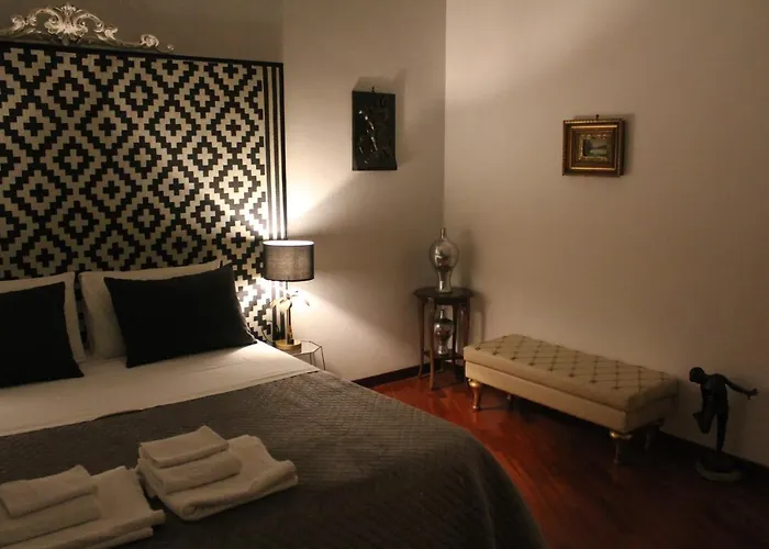 Realpartenope 284 Bed & Breakfast 4*