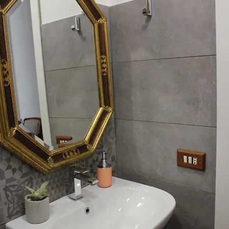 Nocleg ze śniadaniem Realpartenope 284 Neapol